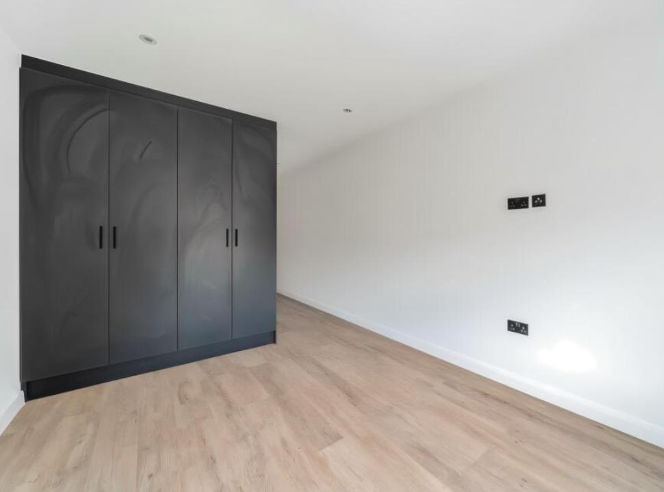 Beagle Close, Mill Hill